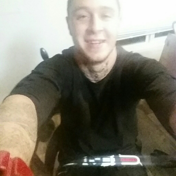 Meet your Posher, Michael - Picture 2 of 4